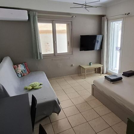 Honeybee4 - Cozy Studio Close To The Port, Airport & Athens Rafina  Luaran gambar